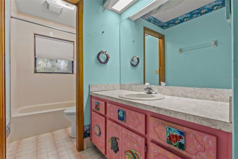 Villa ou maison à vendre à Tarpon Springs, Floride: 3 chambres, 179.49 m2 № 2196964 - photo 24