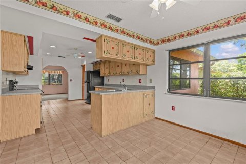 Villa ou maison à vendre à Tarpon Springs, Floride: 3 chambres, 179.49 m2 № 2196964 - photo 18