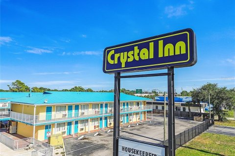Hotel en venta en Saint Petersburg, Florida, 1657.75 m2 № 1740846 - foto 2
