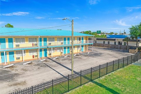 Hotel en venta en Saint Petersburg, Florida, 1657.75 m2 № 1740846 - foto 19