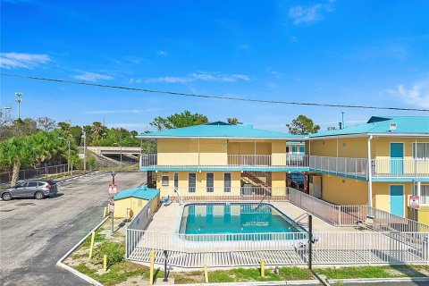 Hotel en venta en Saint Petersburg, Florida, 1657.75 m2 № 1740846 - foto 16