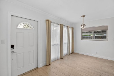 Casa en alquiler en Fort Lauderdale, Florida, 3 dormitorios, 144 m2 № 2085079 - foto 10