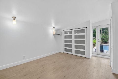 Casa en alquiler en Fort Lauderdale, Florida, 3 dormitorios, 144 m2 № 2085079 - foto 29
