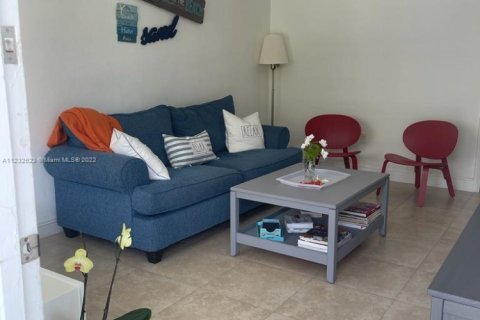 Appartement à louer à Key Biscayne, Floride: 1 chambre, 49.24 m2 № 1862893 - photo 4