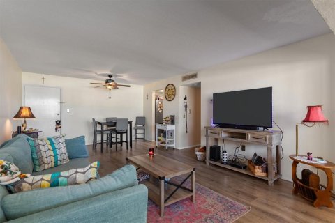 Copropriété à vendre à Port Charlotte, Floride: 2 chambres, 85.38 m2 № 2233052 - photo 4