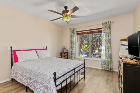 Copropriété à vendre à Port Charlotte, Floride: 2 chambres, 85.38 m2 № 2233052 - photo 10