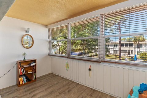 Copropriété à vendre à Port Charlotte, Floride: 2 chambres, 85.38 m2 № 2233052 - photo 20