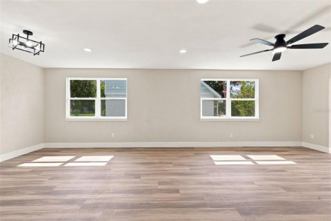 Villa ou maison à vendre à Ormond Beach, Floride: 3 chambres, 110.37 m2 № 2349499 - photo 9