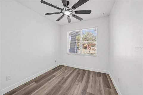 Villa ou maison à vendre à Tampa, Floride: 3 chambres, 115.38 m2 № 2144122 - photo 19