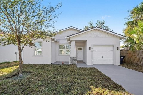 Villa ou maison à Tampa, Floride 3 chambres, 115.38 m2 № 2144122