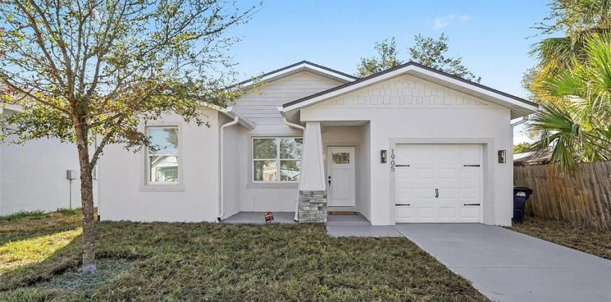 Villa ou maison à Tampa, Floride 3 chambres, 115.38 m2 № 2144122