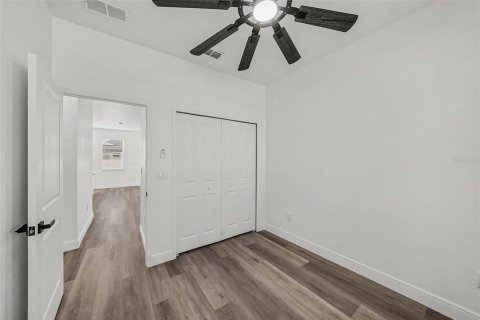 Villa ou maison à vendre à Tampa, Floride: 3 chambres, 115.38 m2 № 2144122 - photo 21