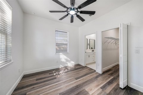 Villa ou maison à vendre à Tampa, Floride: 3 chambres, 115.38 m2 № 2144122 - photo 14