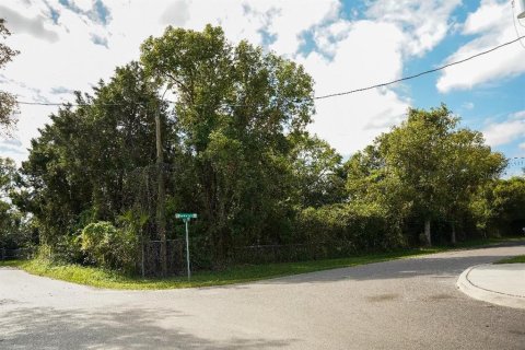 House in Orlando, Florida 3 bedrooms, 134.62 sq.m. № 1722493 - photo 1