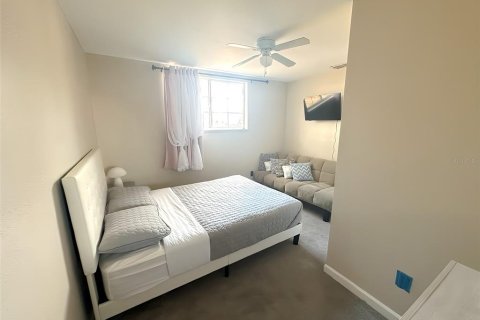 Casa en venta en Lake Wales, Florida, 5 dormitorios, 162.58 m2 № 1783322 - foto 16