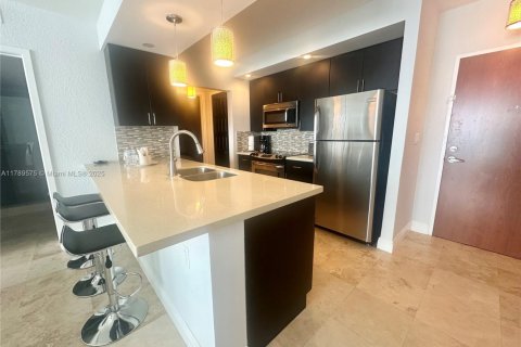 Condominio en venta en Hollywood, Florida, 1 dormitorio, 81.2 m2 № 1958945 - foto 8