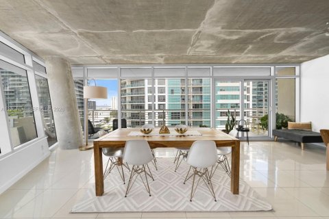 Condo in Miami, Florida, 2 bedrooms № 2081091 - photo 7