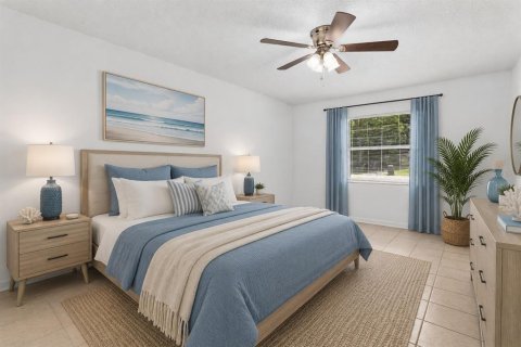 Commercial property in Orlando, Florida 4 bedrooms, 166.48 sq.m. № 2220891 - photo 12