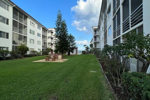 Copropriété à louer à West Palm Beach, Floride: 1 chambre, 61.32 m2 № 2367721 - photo 12