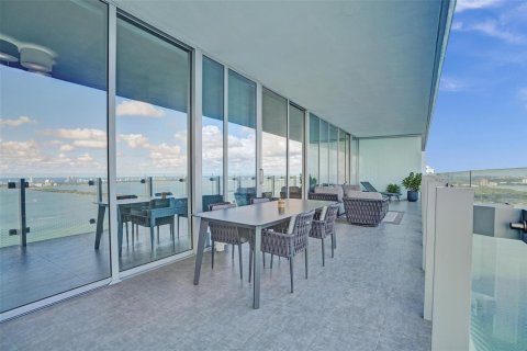 Condominio en venta en Miami, Florida, 2 dormitorios, 228.91 m2 № 2258147 - foto 13