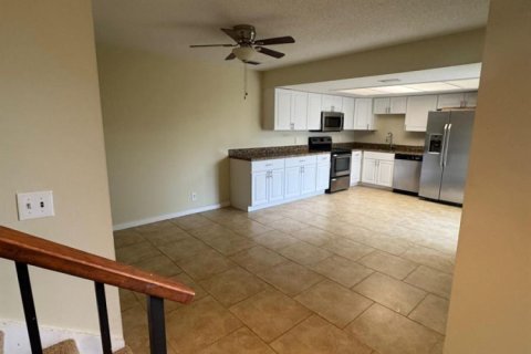 Touwnhouse à vendre à Wellington, Floride: 2 chambres, 146.51 m2 № 2077629 - photo 2