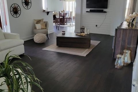 Casa en venta en Apopka, Florida, 4 dormitorios, 174.28 m2 № 1572100 - foto 12