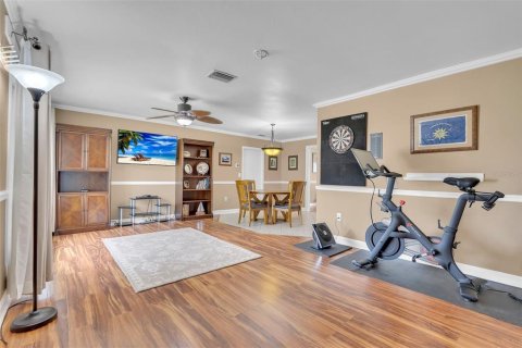 Villa ou maison à vendre à Bradenton, Floride: 4 chambres, 184.5 m2 № 2324430 - photo 8