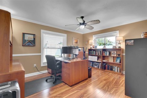 Villa ou maison à vendre à Bradenton, Floride: 4 chambres, 184.5 m2 № 2324430 - photo 27