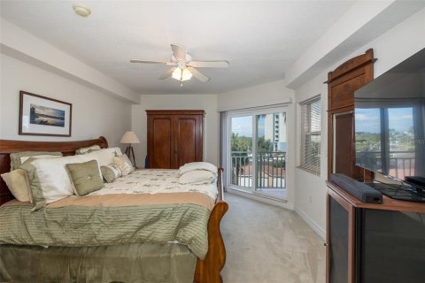 Copropriété à vendre à New Port Richey, Floride: 2 chambres, 119.57 m2 № 2105102 - photo 12