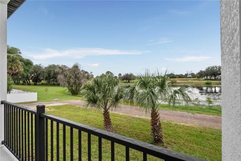 Villa ou maison à vendre à Clermont, Floride: 4 chambres, 162.02 m2 № 2416348 - photo 9