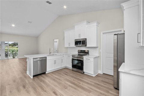 Villa ou maison à vendre à Clermont, Floride: 4 chambres, 162.02 m2 № 2416348 - photo 14
