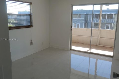 Condominio en Delray Beach, Florida, 2 dormitorios  № 2078476