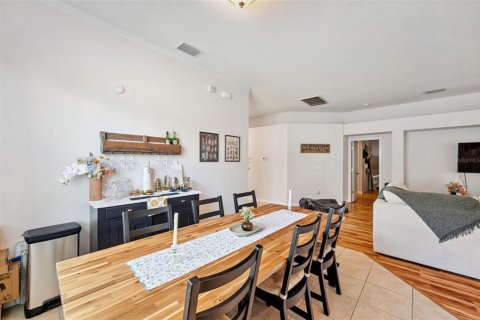 Купить виллу или дом в Уэсли-Чепел, Флорида 7 комнат, 185.15м2, № 2205154 - фото 9