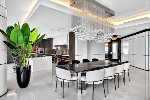 Condominio en venta en Sunny Isles Beach, Florida, 4 dormitorios, 353.31 m2 № 1946043 - foto 6