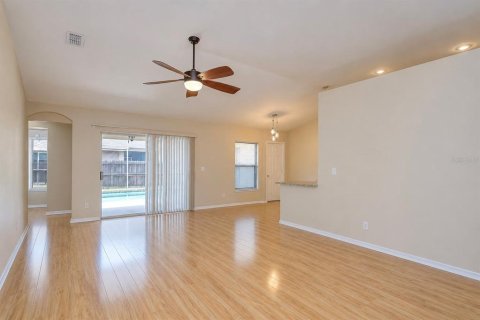 House in Valrico, Florida 5 bedrooms, 223.89 sq.m. № 2198927 - photo 7
