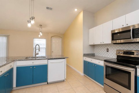 House in Valrico, Florida 5 bedrooms, 223.89 sq.m. № 2198927 - photo 11