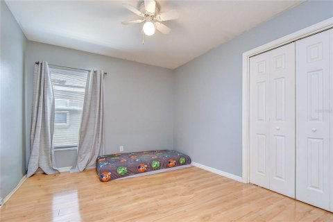 House in Valrico, Florida 5 bedrooms, 223.89 sq.m. № 2198927 - photo 22