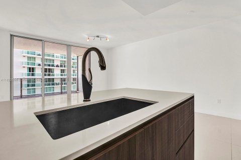 Copropriété à vendre à Miami, Floride: 1 chambre, 69.03 m2 № 1788816 - photo 12