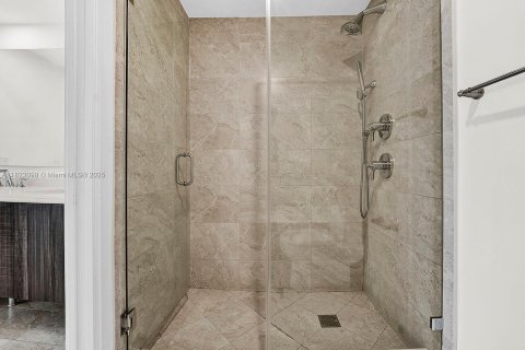 Copropriété à vendre à Miami, Floride: 1 chambre, 69.03 m2 № 1788816 - photo 17