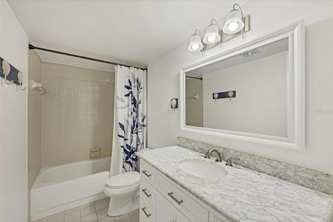 Купить кондоминиум в Энглвуд, Флорида 6 комнат, 88.26м2, № 1568720 - фото 19