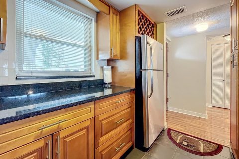 Купить кондоминиум в Семинол, Флорида 8 комнат, 88.81м2, № 1436545 - фото 19