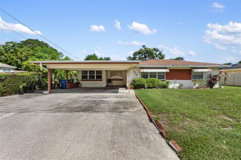 Casa en venta en Winter Haven, Florida, 4 dormitorios, 145.3 m2 № 1914075 - foto 1
