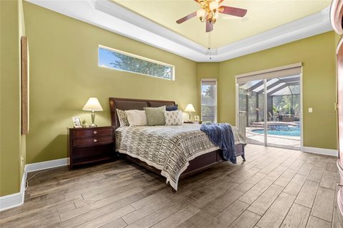 House in Lutz, Florida 4 bedrooms, 294.96 sq.m. № 2429165 - photo 16