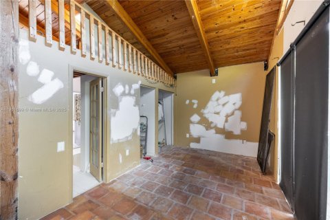 Touwnhouse à vendre à Miami, Floride: 2 chambres, 100.33 m2 № 1955406 - photo 5