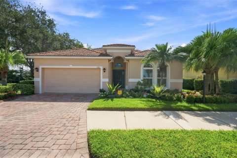 House in Sarasota, Florida 3 bedrooms, 160.63 sq.m. № 2308410