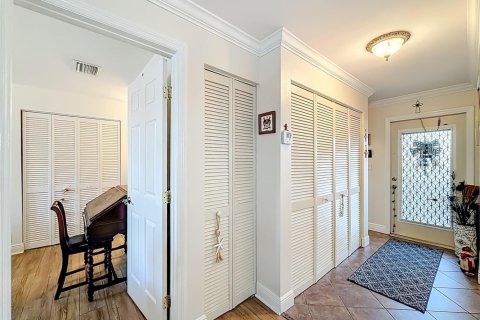 Condo in Margate, Florida, 1 bedroom № 2249543 - photo 16
