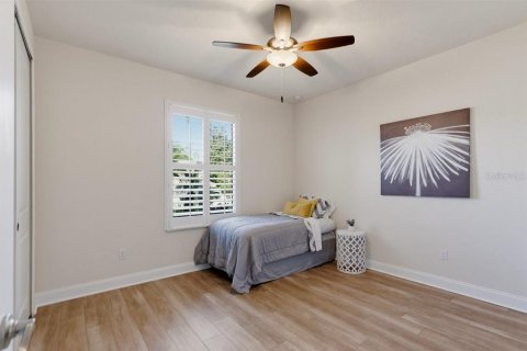 House in Ormond Beach, Florida 3 bedrooms, 208.01 sq.m. № 2416634 - photo 14