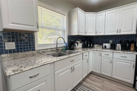Casa en venta en Dundee, Florida, 3 dormitorios, 104.79 m2 № 1614156 - foto 9