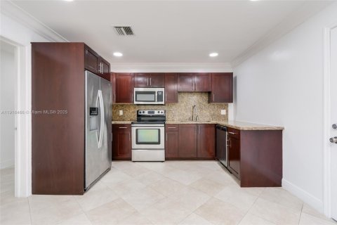 Casa en venta en Hollywood, Florida, 3 dormitorios, 152.92 m2 № 1972268 - foto 8