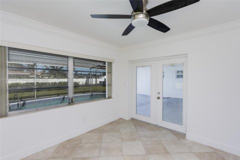 Casa en venta en Hollywood, Florida, 3 dormitorios, 152.92 m2 № 1972268 - foto 11